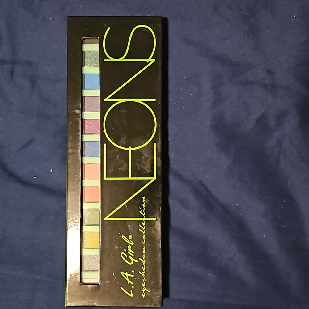 L.A. Girl Neons palette